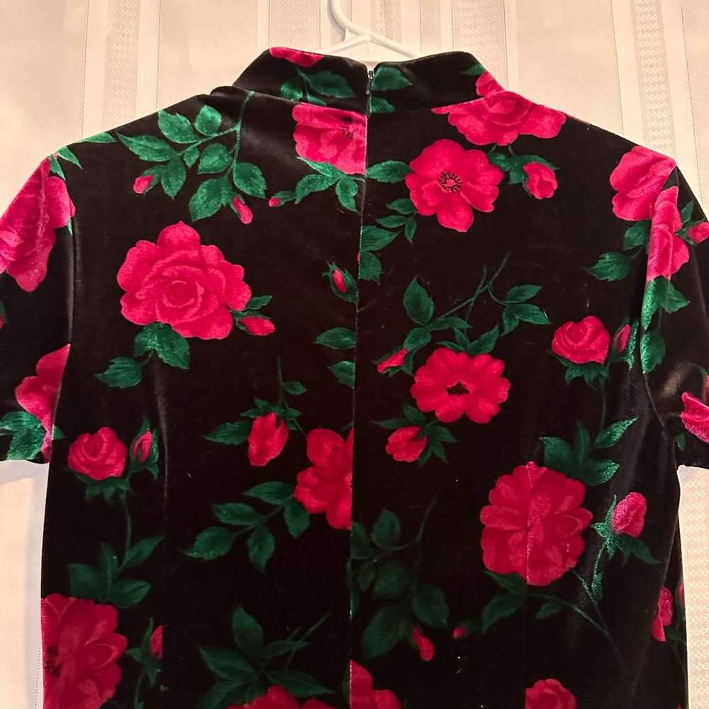 Maggy London Asian Style Velvet Dress - Picture 10 of 12
